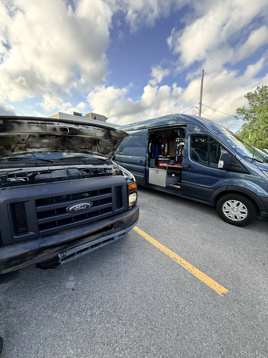 Ford E-Series: Alternator replacement on a work van